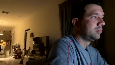 Snapshot of law_cambio chatting on 12-18-24, 07:36 law_cambio online show from 12-18-24, 07:36