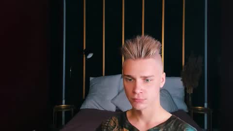 Lawrence online show from 09-15-25, 10:37