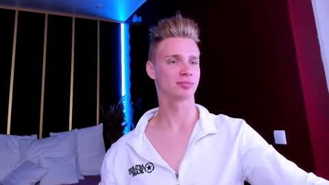 Lawrence online show from 10-03-25, 11:07