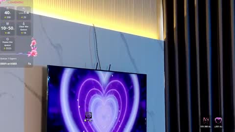 Anna online show from 04-28-26, 02:27