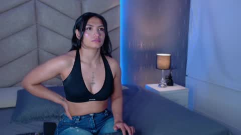 laya online show from 09-11-25, 04:12