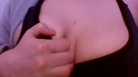 layannalea online show from 12-14-25, 06:56