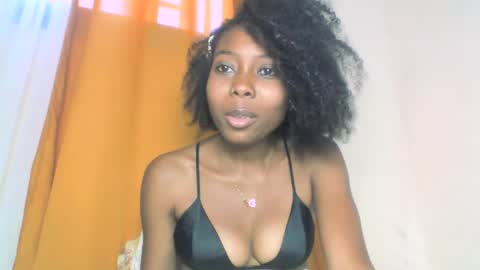 layannek online show from 10-11-25, 08:24