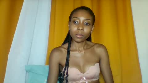 layannek online show from 11-15-25, 05:42