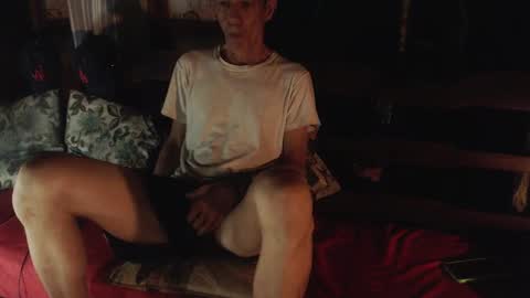 Laye19 online show from 11-08-25, 09:09