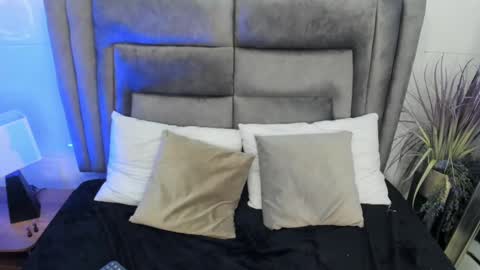 layla_clarke online show from 03-03-25, 06:37