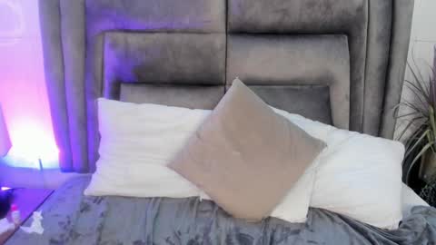 layla_clarke online show from 03-07-25, 09:18