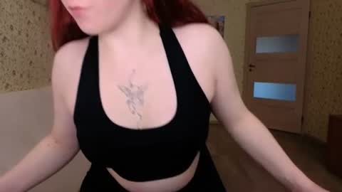 Snapshot of layla_glam chatting on 06-12-26, 03:55 layla_glam online show from 06-12-26, 03:55