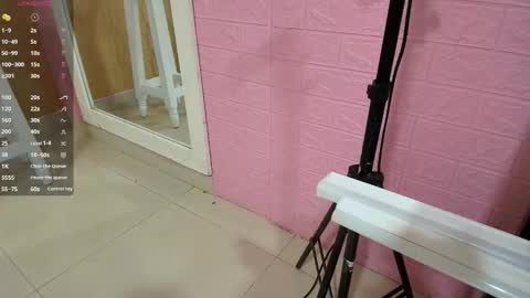 L A Y L A online show from 03-15-26, 01:17