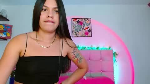 Lia and Rachel online show from 10-31-25, 12:33