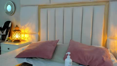 Lau online show from 04-22-26, 07:04