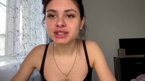 Rose online show from 05-18-26, 12:33