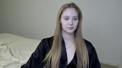 LaylaPretty001 online show from 01-07-25, 06:05