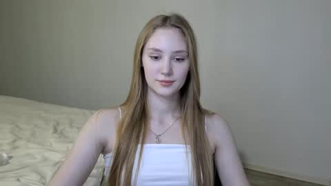 LaylaPretty001 online show from 01-21-25, 07:15