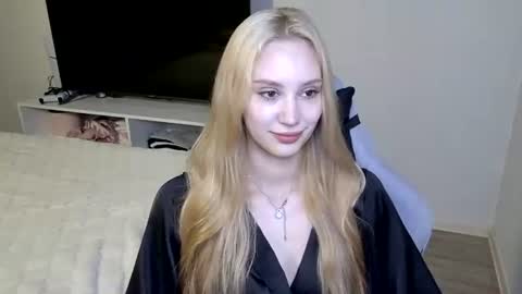 LaylaPretty001 online show from 07-04-26, 05:02