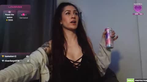 laylolasquirt online show from 10-25-25, 04:42