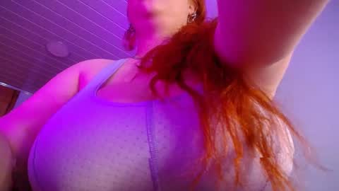 Vannessa  online show from 02-10-25, 03:53