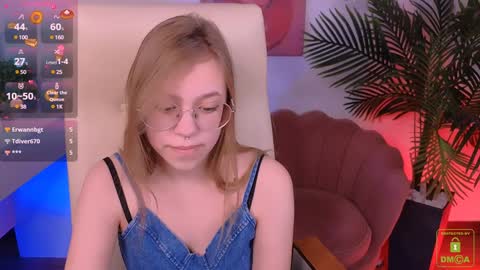 Snapshot of layriantavee chatting on 01-27-25, 10:06 layriantavee online show from 01-27-25, 10:06