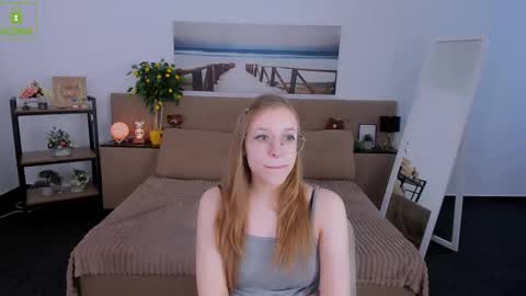 Snapshot of layriantavee chatting on 03-02-25, 06:59 layriantavee online show from 03-02-25, 06:59