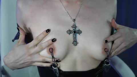 Snapshot of lazy_pepsi chatting on 02-25-26, 07:34 Pansy online show from 02-25-26, 07:34