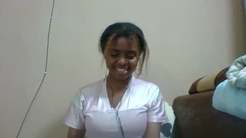 lea96546 online show from 11-04-25, 06:18