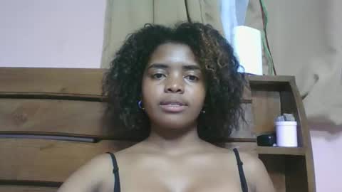 lea96546 online show from 04-18-26, 07:07