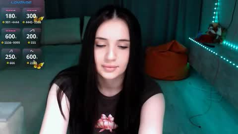 Lea Atreides online show from 12-05-25, 05:27