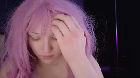 Snapshot of lea_belle_ chatting on 02-22-26, 05:33 Lea online show from 02-22-26, 05:33