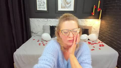Lea online show from 02-15-25, 11:39
