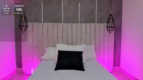    online show from 10-18-25, 06:41