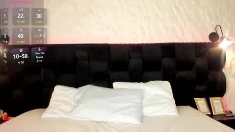 lea_hunter_ online show from 12-22-25, 03:58