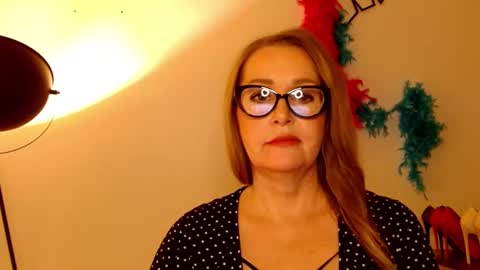 LEA online show from 02-20-25, 03:08