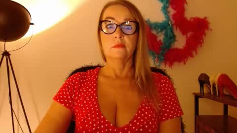 LEA online show from 10-27-25, 03:16