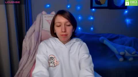 Snapshot of leah__gotty chatting on 12-29-24, 03:03 Leah Gotty online show from 12-29-24, 03:03