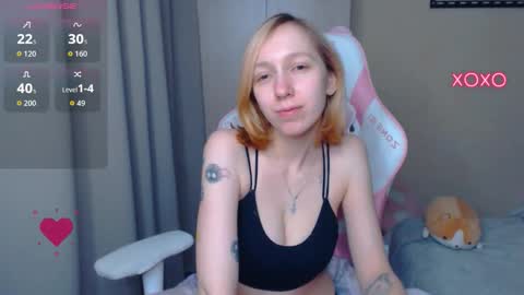 Snapshot of leah__gotty chatting on 09-21-25, 09:49 Leah Gotty online show from 09-21-25, 09:49