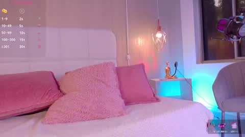 Leah online show from 10-08-25, 03:20