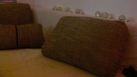 Dia online show from 04-01-26, 04:13