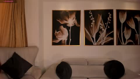 Snapshot of leahnovac chatting on 09-27-25, 11:04 leahnovac online show from 09-27-25, 11:04