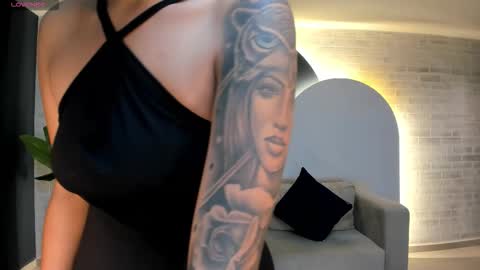 Snapshot of leahnovac chatting on 09-30-25, 11:04 leahnovac online show from 09-30-25, 11:04