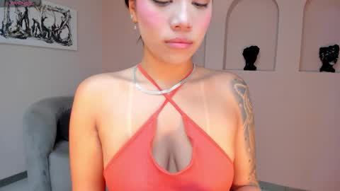 Snapshot of leahnovac chatting on 10-31-25, 11:11 leahnovac online show from 10-31-25, 11:11