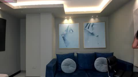 Snapshot of leahnovac chatting on 11-05-25, 11:10 leahnovac online show from 11-05-25, 11:10