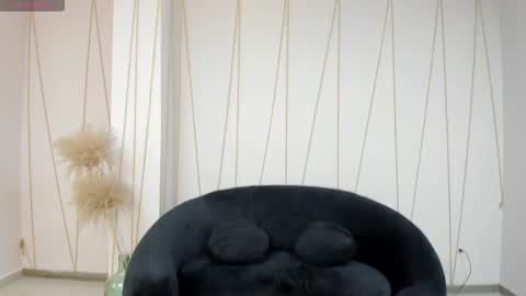 Snapshot of leahnovac chatting on 11-23-25, 10:59 leahnovac online show from 11-23-25, 10:59