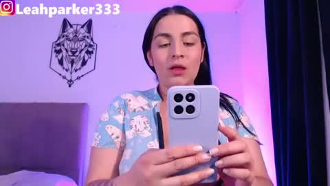 Snapshot of leahparker33 chatting on 07-15-26, 03:12 leahparker33 online show from 07-15-26, 03:12