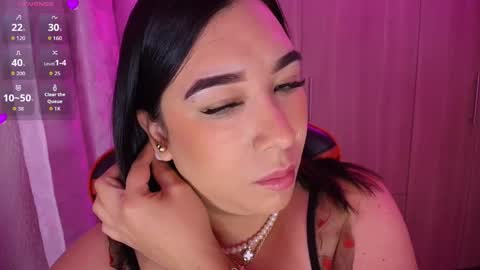 Snapshot of leahtemptation chatting on 11-07-25, 09:53 leah online show from 11-07-25, 09:53