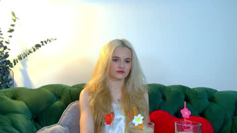Lea online show from 07-11-26, 06:49