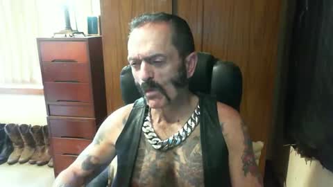leathergreaser online show from 01-09-25, 02:01
