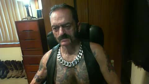 leathergreaser online show from 02-12-25, 07:45