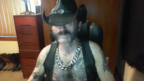 leathergreaser online show from 01-07-26, 07:05