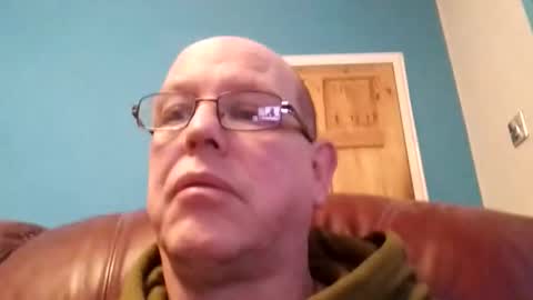 Snapshot of leatherpants68 chatting on 01-11-26, 03:50 leatherpants68 online show from 01-11-26, 03:50