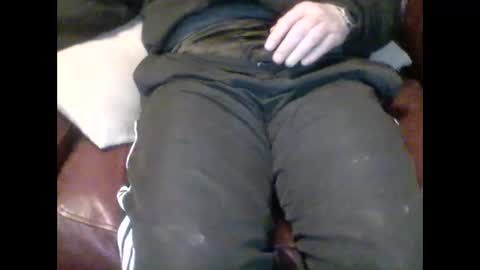 Snapshot of leatherpants68 chatting on 03-23-26, 10:25 leatherpants68 online show from 03-23-26, 10:25